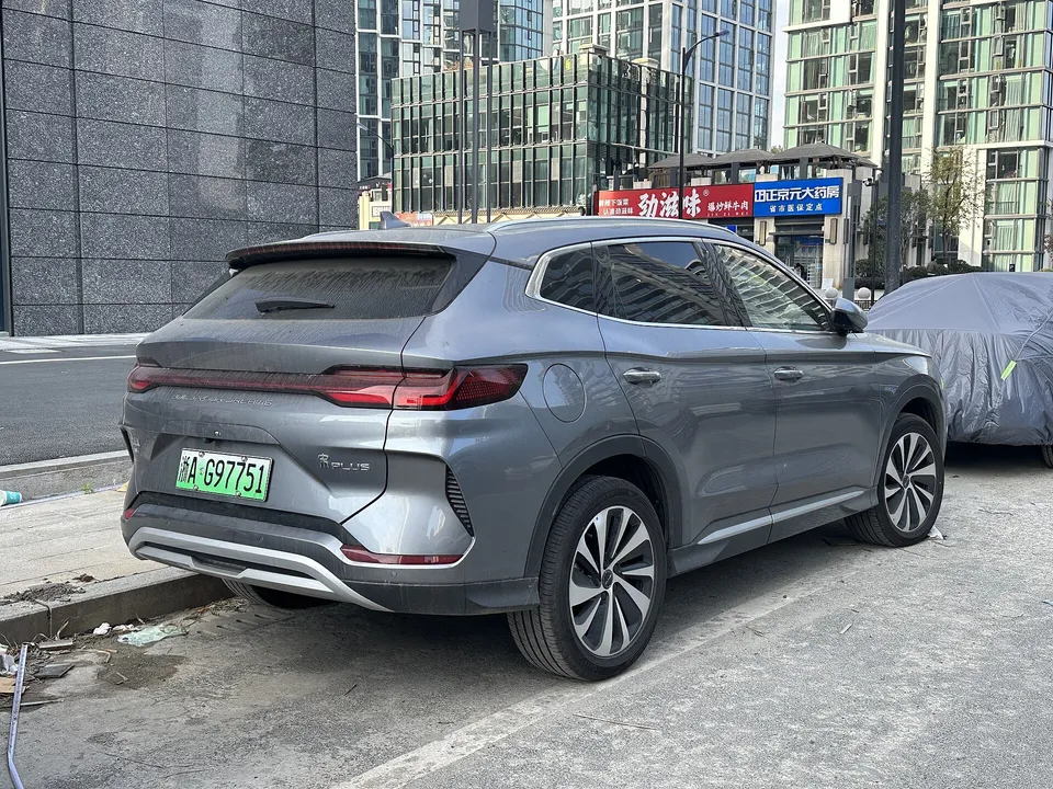BYD Song Plus DM-i 2025 — фото 4