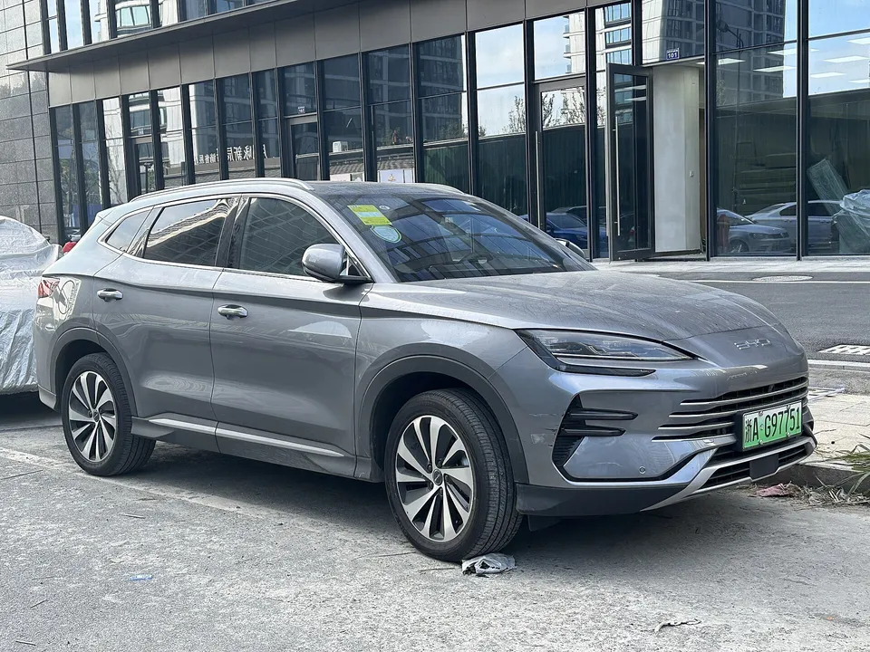 BYD Song Plus DM-i 2025 — фото 3