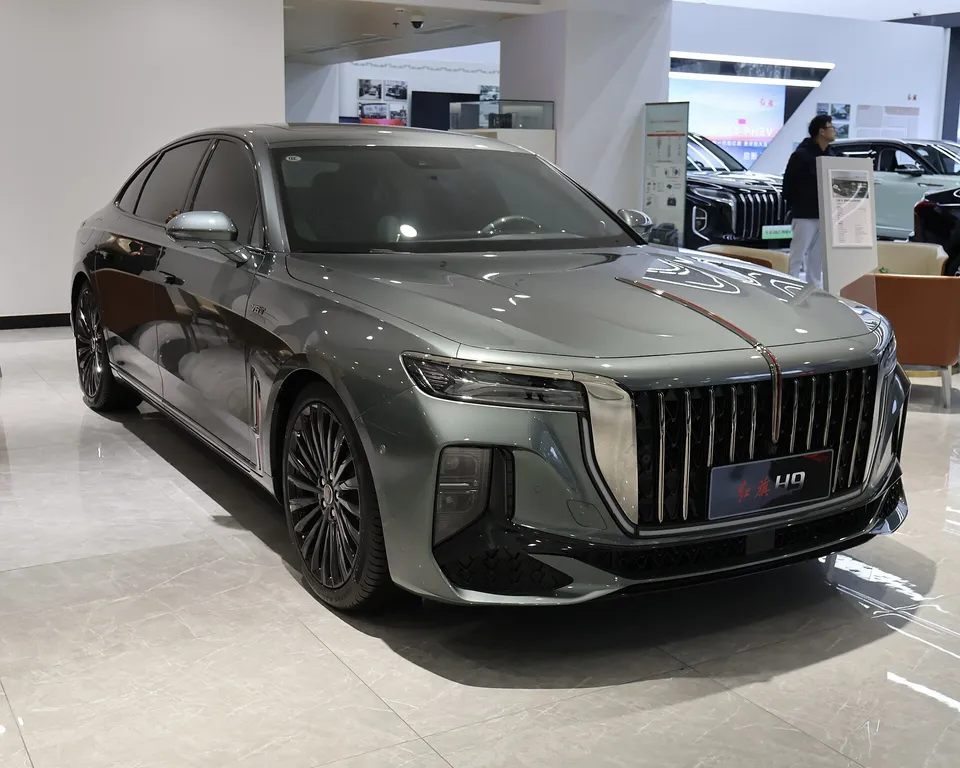 Hongqi H9 2025 — фото 10